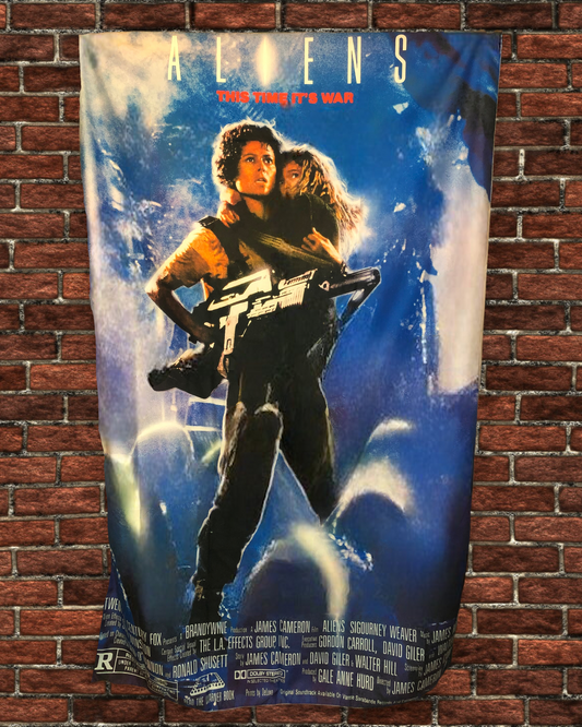 36" x 60" Aliens Tapestry Wall Hanging Décor